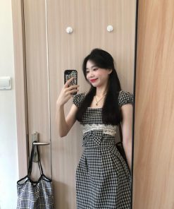 French Vintage Square Neck Plaid Dress for Women with Fitted Waist and Lace Splicing - New Summer 2025 Style