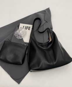 French Vintage Tote Bag for Women - Stylish Spring/Summer 2025 Shoulder Bag, Versatile Commuter & Mother-Child Bag