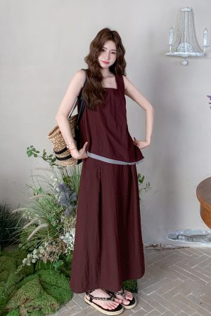 French Vintage Two-Piece Skirt Set for Women - Elegant Slimming Top, Summer 2025 Fashion, High-End Feel, Timeless Style
