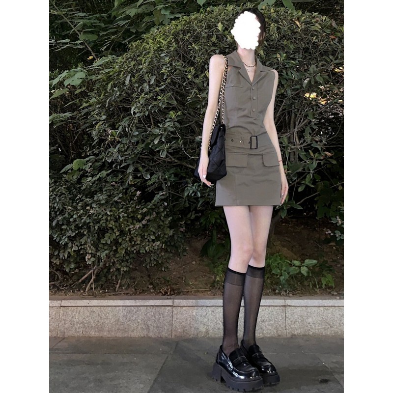 French Vintage Workwear Dress for Women - Waist-Cinching, Slim Fit, Polo Collar, Stylish Short Skirt for Summer Fashion