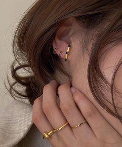 French Vintage Zircon Ear Studs for Women - Simple Versatile Minimalist Earrings, Fashionable Personalized Jewelry