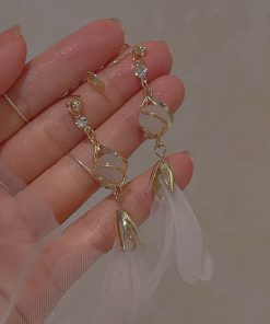 Frosted Petal Cat's Eye Tassel Earrings for Women - Elegant Super Fairy Shell Studs, 2025 Trendy Niche Design