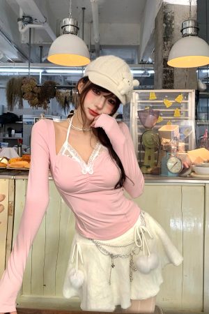 Fuzzy Winter Snowball Korean Style Plush A-Line Half Skirt for Women - Sweet and Spicy Fluffy Autumn/Winter Short Skirt