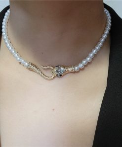 Gender-Neutral Pearl Snake-Shaped Necklace for Couples - European and American Niche Temperament Design