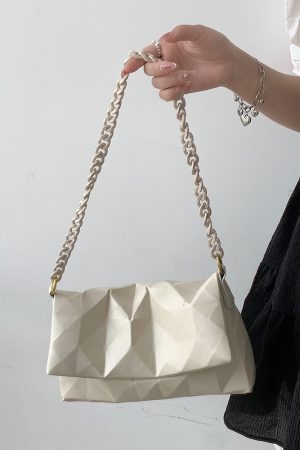 Geometric Diamond-Patterned Chain Bag for Women - Versatile Textured Shoulder Crossbody Bag - French Style Summer Fashion 2025