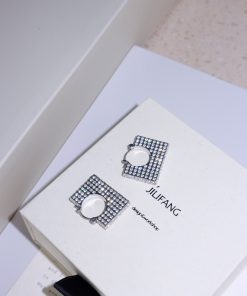 Geometric Diamond-Studded Handbag Ear Clips - High-Fashion European & American Style Earrings