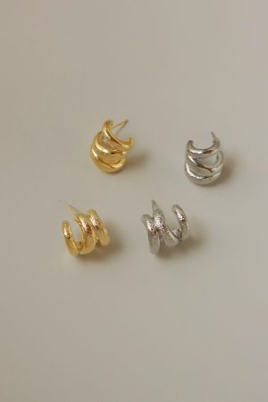 Geometric Gold-Plated Hammered Texture Multi-Layer Coil Earrings - Minimalist Everyday Style for Commuting and Casual Wear