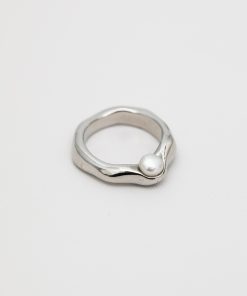 Geometric Irregular Shiny Pearl Ring for Women - Fashionable European American Style Finger Ring, Trendy French Design