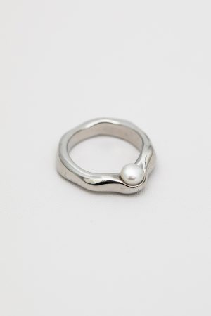 Geometric Irregular Shiny Pearl Ring for Women - Fashionable European American Style Finger Ring, Trendy French Design