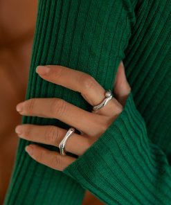 Geometric Irregular Shiny Pearl Ring for Women - Fashionable European American Style Finger Ring, Trendy French Design