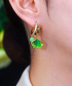 Ginkgo Leaf Green Pendant Earrings for Women, Unique High-End Ear Clips, Elegant Niche Jewelry for Trendy Fashion Lovers