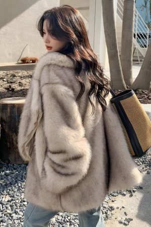 Girl Aesthetic Outfits, Downtown Clothes Aesthetic - Fluffy Faux Fur Jacket
