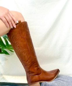 Girl Dressing Style, Ruffle Dress With Jeans - Disco Cowgirl Western Knee-High Boots