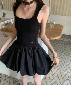 Girl Fashion Outfits, Easy Cute Outfit Ideas - Bubble Mini Dress