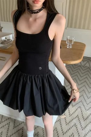 Girl Fashion Outfits, Easy Cute Outfit Ideas - Bubble Mini Dress
