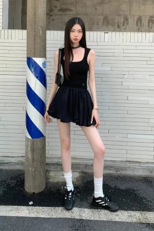 Girl Fashion Outfits, Easy Cute Outfit Ideas - Bubble Mini Dress