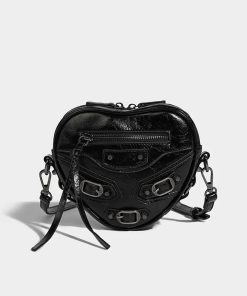 Girl Outfits Drawing, Girl Clothes Drawing - Y2K Grunge Belted Heart Shaped Bag