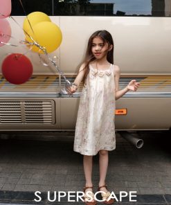 Girls' Glossy Jacquard Dress with 3D Handmade Floral Design and Wrinkled Print, Spaghetti Straps, Perfect for Special Occasions