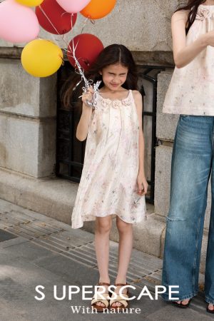 Girls' Glossy Jacquard Dress with 3D Handmade Floral Design and Wrinkled Print, Spaghetti Straps, Perfect for Special Occasions