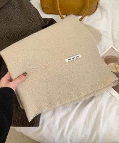 Girls' Winter Scarf 2025 - High-End Korean Style, Warm Versatile Shawl, Two-in-One Neck Warmer in Green