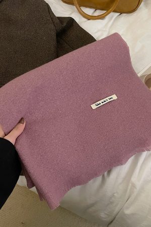 Girls' Winter Scarf 2025 - High-End Korean Style, Warm Versatile Shawl, Two-in-One Neck Warmer in Green