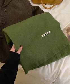 Girls' Winter Scarf 2025 - High-End Korean Style, Warm Versatile Shawl, Two-in-One Neck Warmer in Green