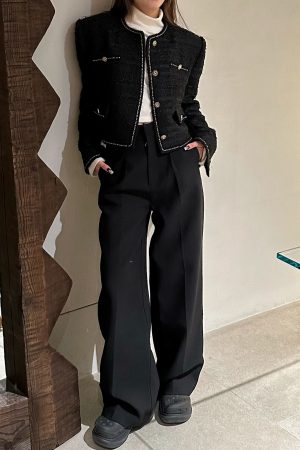 Gold Buckle Tweed Short Coat for Women | Heavy-Duty Chanel Style | High-End Quality | Chic Fashion Outerwear