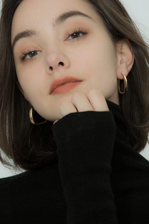 Gold Geometric Drop Earrings for Women, Minimalist Retro Diamond-Shaped Style, Trendy Metal Jewelry for 2025
