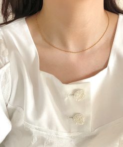 Gold-Plated Minimalist Floating Necklace for Women, Versatile Single-Layer Collarbone Chain, Non-Fading Elegant Jewelry