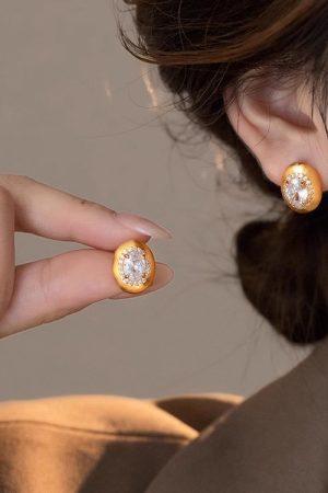 Gold-Plated Minimalist Zircon Earrings for Women - Light Luxury Pigeon Egg Design, 2025 Collection