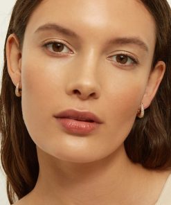 Gold-Plated Oval Water Drop Earrings with Diamond-Inlaid Design - Minimalist Luxury Ear Clips for American Streetwear Style