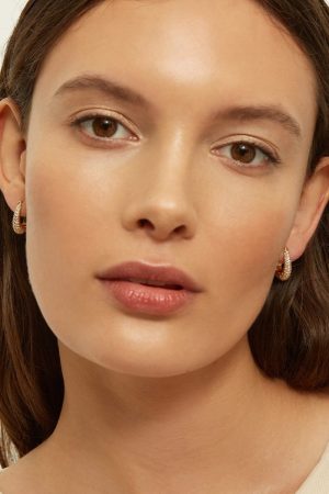 Gold-Plated Oval Water Drop Earrings with Diamond-Inlaid Design - Minimalist Luxury Ear Clips for American Streetwear Style