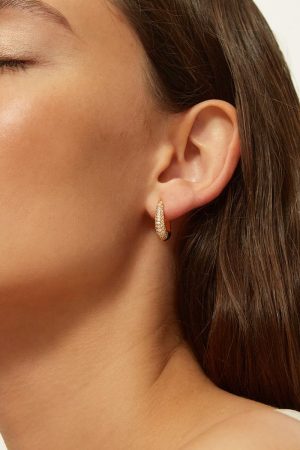 Gold-Plated Oval Water Drop Earrings with Diamond-Inlaid Design - Minimalist Luxury Ear Clips for American Streetwear Style