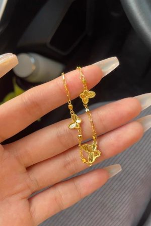 Golden Vintage Butterfly Bracelet for Women - Exquisite Light Luxury Couple Wristband, 2025 Year of the Dragon Accessory