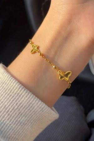 Golden Vintage Butterfly Bracelet for Women - Exquisite Light Luxury Couple Wristband, 2025 Year of the Dragon Accessory