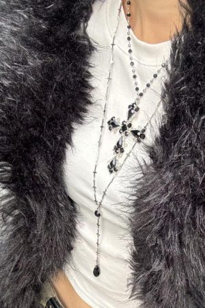 Goth Subculture Cross Necklace, Layered Clavicle Chain, Y2K Punk Accessory, Trendy Sweater Neck Chain for Spicy Girls