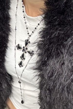 Goth Subculture Cross Necklace, Layered Clavicle Chain, Y2K Punk Accessory, Trendy Sweater Neck Chain for Spicy Girls