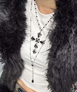 Goth Subculture Cross Necklace, Layered Clavicle Chain, Y2K Punk Accessory, Trendy Sweater Neck Chain for Spicy Girls