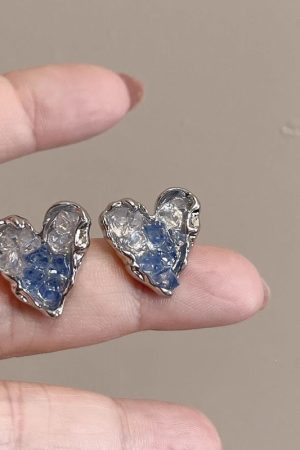 Gradient Blue Crystal Heart Stud Earrings for Women - 2025 Trendy No-Hole Ear Clips, Mosquito Coil Plate Design, Fashion Accessories