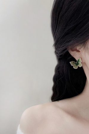 Gradient Green Crystal Butterfly Earrings for Women - Trendy 2025 Sweet Temperament Mosquito Coil Ear Clips