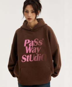 Gradient Logo Pullover Hoodie Jacket - Trendy Fleece Coat for Spring & Autumn - Stylish Streetwear Essential