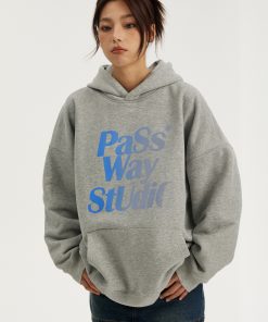 Gradient Logo Pullover Hoodie Jacket - Trendy Fleece Coat for Spring & Autumn - Stylish Streetwear Essential