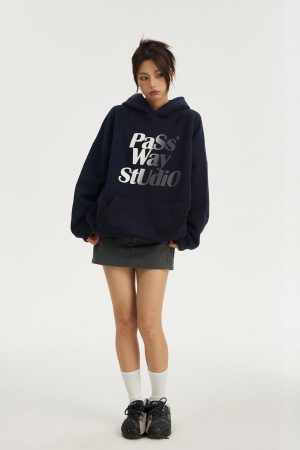 Gradient Logo Pullover Hoodie Jacket - Trendy Fleece Coat for Spring & Autumn - Stylish Streetwear Essential