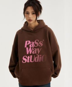 Gradient Logo Pullover Hoodie Jacket - Trendy Fleece Coat for Spring & Autumn - Stylish Streetwear Essential