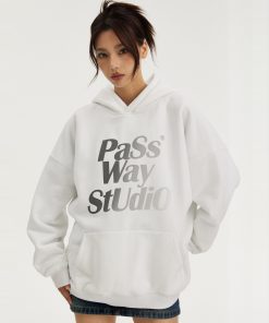 Gradient Logo Pullover Hoodie Jacket - Trendy Fleece Coat for Spring & Autumn - Stylish Streetwear Essential