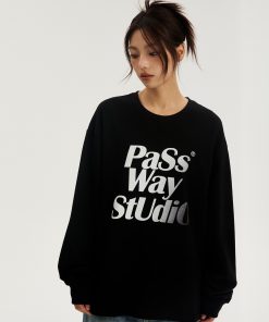 Gradient Logo Trendy Long Sleeve Sweatshirt for Couples - Casual Versatile Spring Summer Fashion Top - Y2K Style