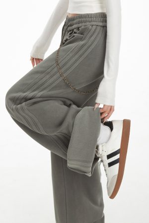 Gray Casual Sweatpants for Women, American Straight Leg with Three Stripes and Chain Detail, Loose Fit, Y2K Style