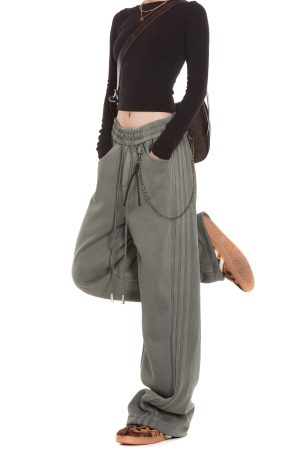 Gray Casual Sweatpants for Women, American Straight Leg with Three Stripes and Chain Detail, Loose Fit, Y2K Style