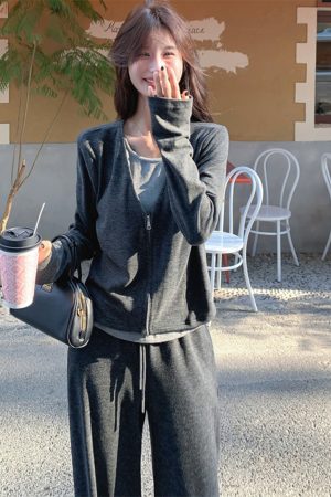 Gray Casual Two-Piece Set for Women, Spring 2025 Korean Style Faux Layered Top with Wide-Leg Pants, Effortless Y2K Fashion
