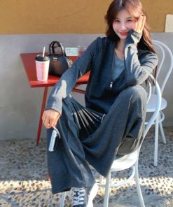 Gray Casual Two-Piece Set for Women, Spring 2025 Korean Style Faux Layered Top with Wide-Leg Pants, Effortless Y2K Fashion